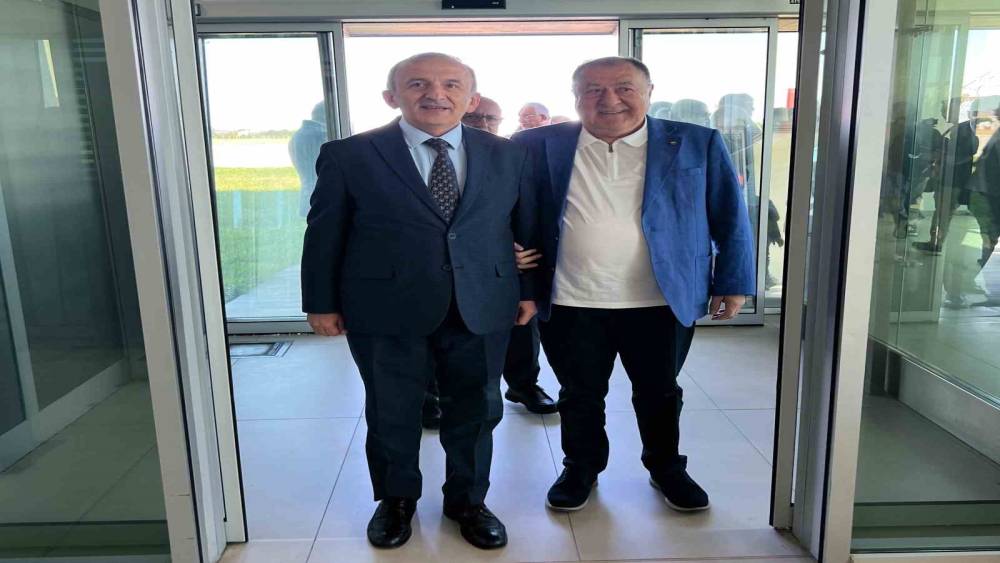 Başkan Yılmaz, Hisarcıklıoğlu&rsquo;nun Balıkesir programına katıldı
