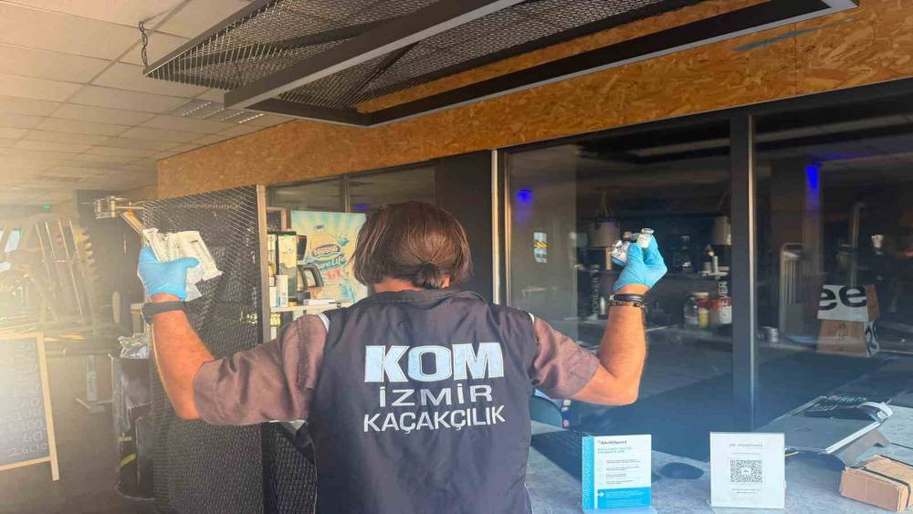 İzmir&rsquo;de 11,2 milyon TL&rsquo;lik ka&ccedil;ak kas geliştirme ilacı ele ge&ccedil;irildi
