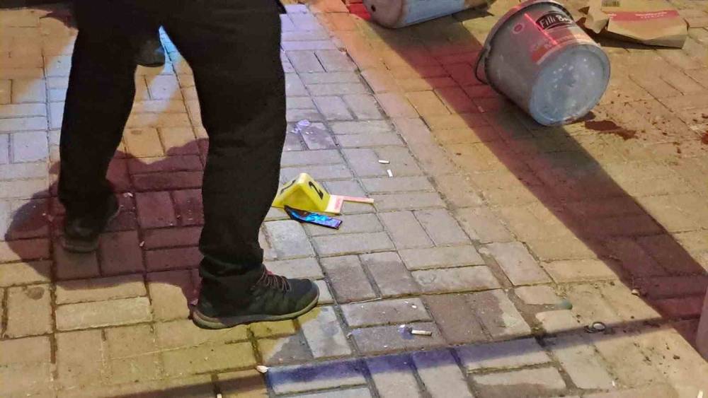 Karaman&rsquo;da bı&ccedil;aklı kavga: 15 yaşındaki &ccedil;ocuk yaralandı
