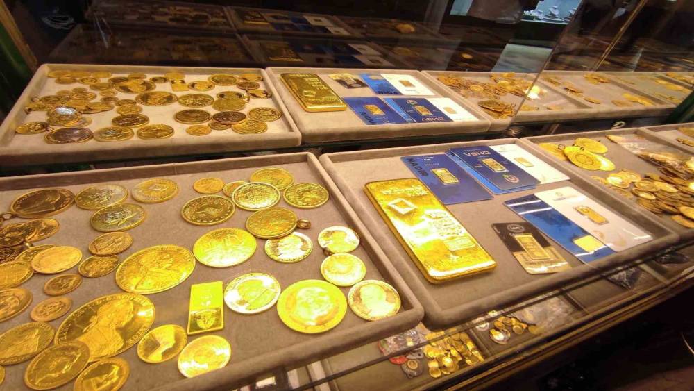 Altın t&uuml;m zamanların rekorunu kırdı
