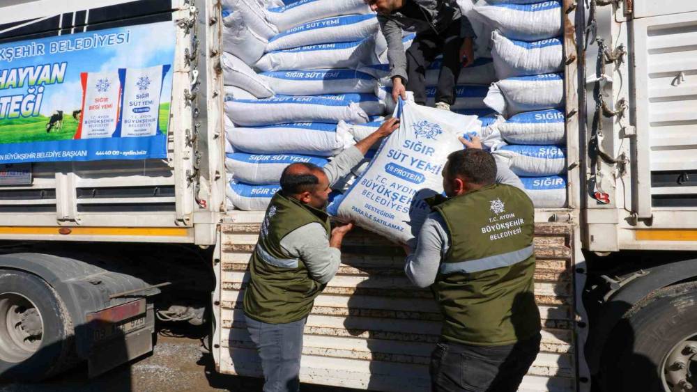 B&uuml;y&uuml;kşehir&rsquo;in &uuml;reticilere yem desteği devam ediyor
