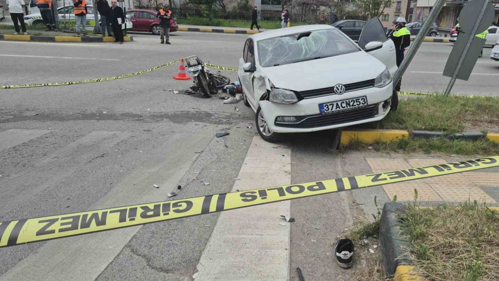 Hastane yolunda feci kaza: 3 yaralı
