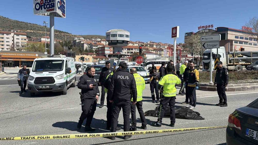 Yozgat&rsquo;ta tırın &ccedil;arptığı yaşlı adam hayatını kaybetti
