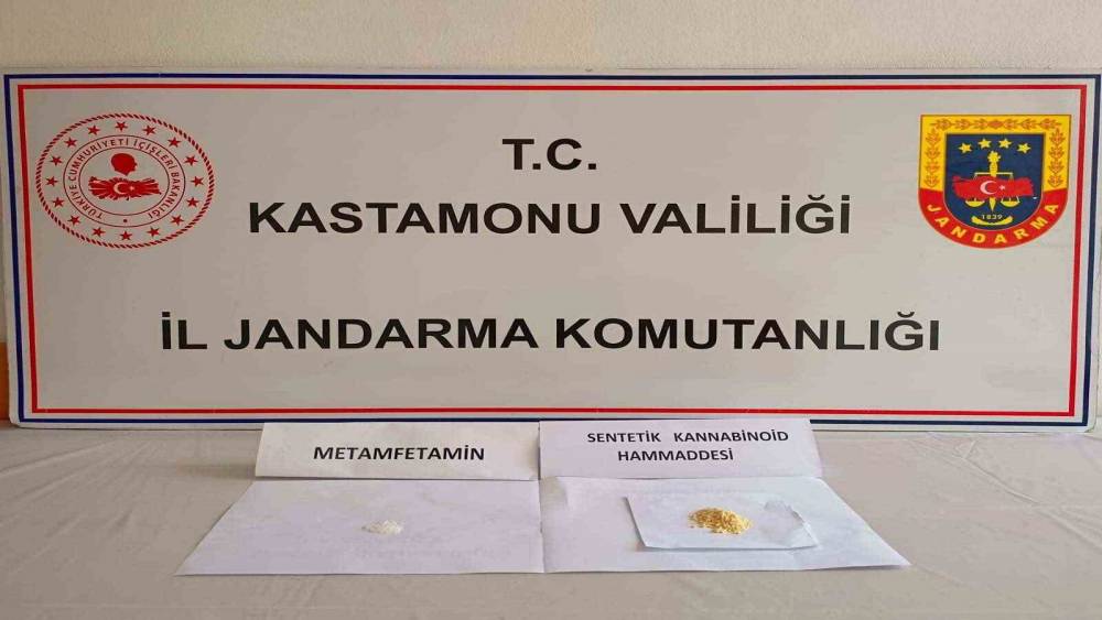 Uyuşturucu operasyonunda g&ouml;zaltına alınan ş&uuml;pheli tutuklandı
