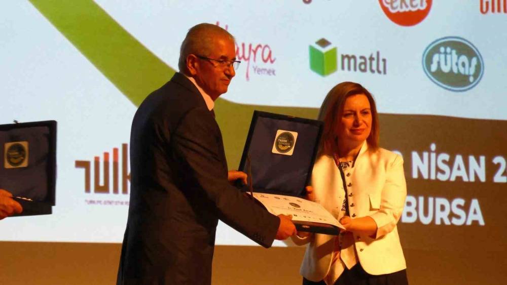 Bursa Vali Yardımcısı Doğan: "30-40 yıl i&ccedil;inde artan d&uuml;nya n&uuml;fusuna ne toprak ne de &uuml;retim yetecek"
