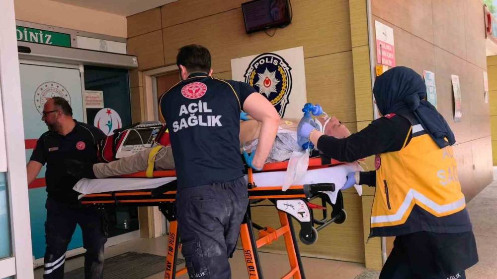 Kendi iş yerinde asans&ouml;r boşluğuna d&uuml;şen adam hayatını kaybetti
