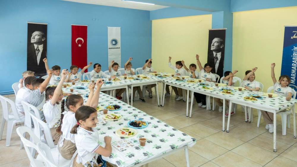 Geleceğin sofraları Erdek&rsquo;te kuruldu
