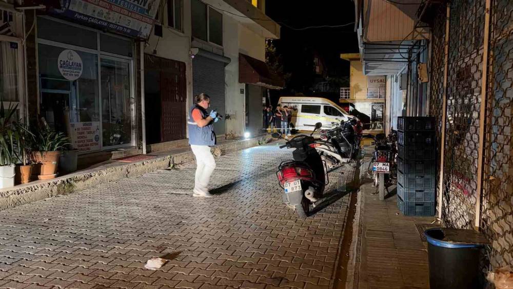 Gazipaşa&rsquo;da silahlı kavga: 1 yaralı
