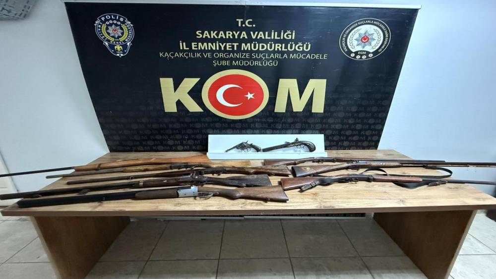 Sakarya&rsquo;da silah ka&ccedil;ak&ccedil;ılığı operasyonu: 1 g&ouml;zaltı
