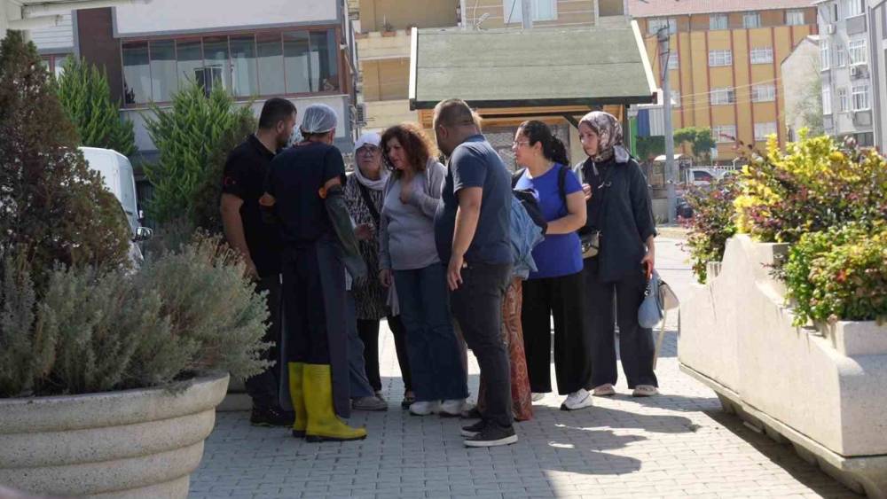 Sır gibi &ouml;l&uuml;m: 3 kardeşin denize nasıl d&uuml;şt&uuml;ğ&uuml; araştırılıyor

