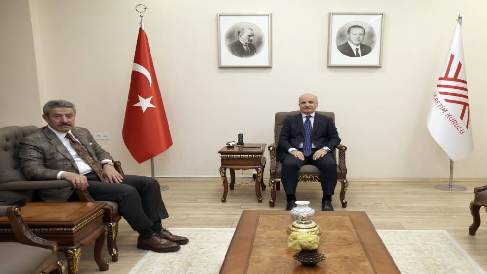 AK Parti Şırnak Milletvekili Tatar, Y&Ouml;K Başkanı &Ouml;zvar ile bir araya geldi
