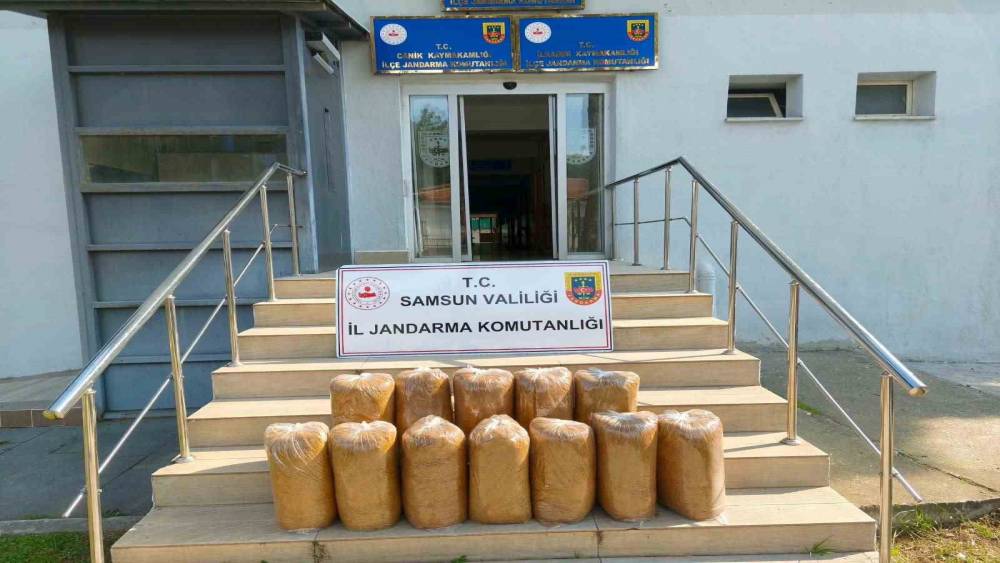 Atakum&rsquo;da 60 kilo kıyılmış ka&ccedil;ak t&uuml;t&uuml;n ele ge&ccedil;irildi
