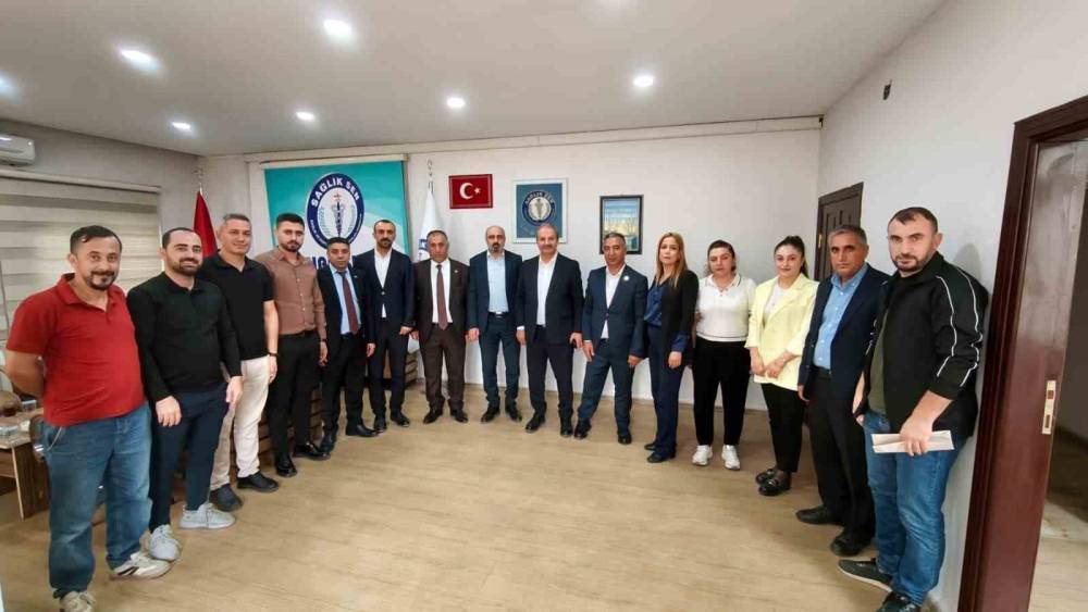 Sağlık-Sen Genel Başkanı Doğan Şırnak&rsquo;ta sağlık &ccedil;alışanlarının sorunlarını dinledi
