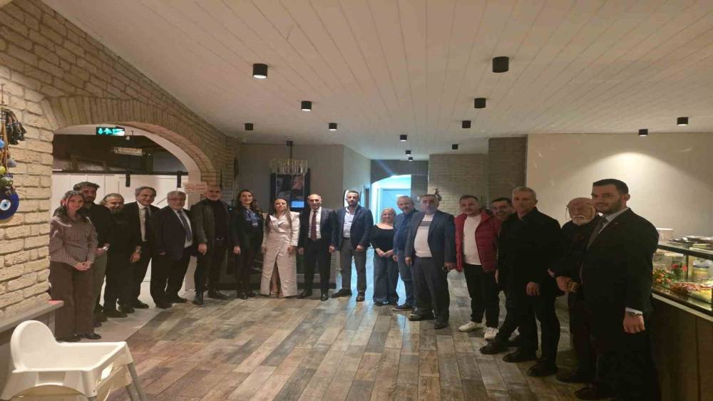 SATKOF & USTKON İzmir Ofisi&rsquo;nde istişare ve iftar buluşması d&uuml;zenlendi
