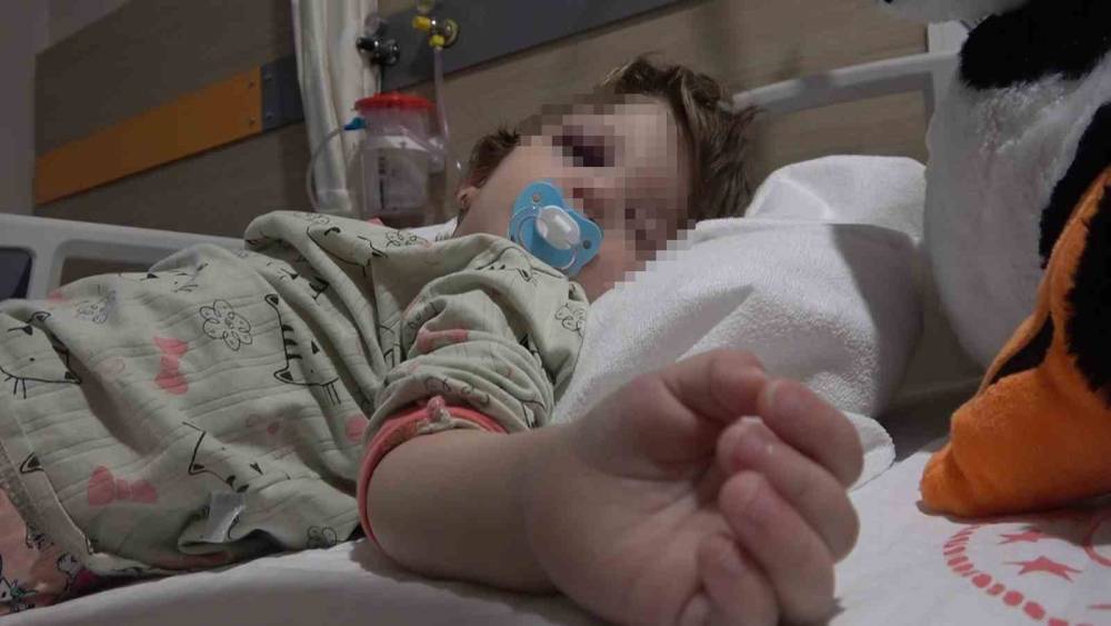 Yalova&rsquo;da komşuların g&uuml;r&uuml;lt&uuml; kavgasında 14 aylık bebek hastanelik oldu
