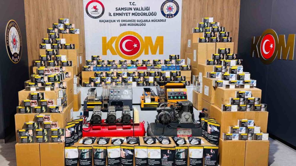 Gizli b&ouml;lmeli ka&ccedil;ak t&uuml;t&uuml;n operasyonu
