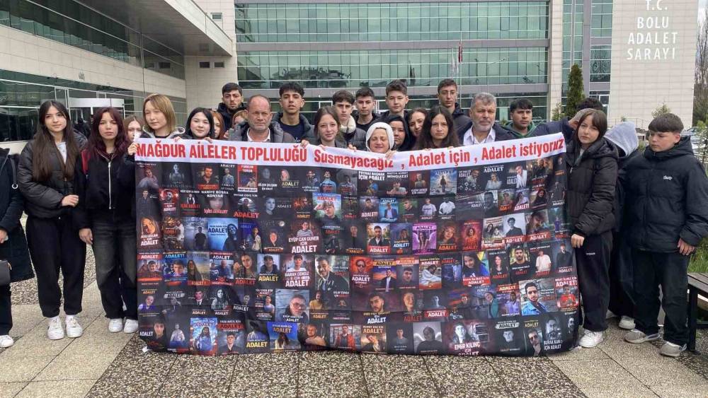 15 yaşındaki Alperen&rsquo;in yumrukla &ouml;l&uuml;m&uuml;ne yol a&ccedil;an 2 sanığa 7&rsquo;şer yıl hapis
