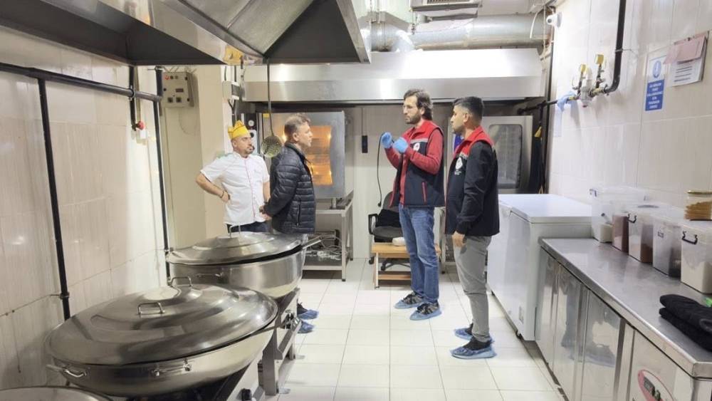 Cizre&rsquo;de gıda denetimleri hız kesmiyor: Ekipler sahada teyakkuzda
