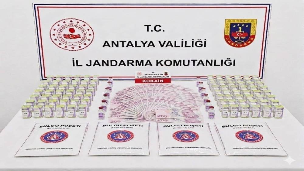 Antalya&rsquo;da uyuşturucu operasyonu: 15 ş&uuml;pheli tutuklandı
