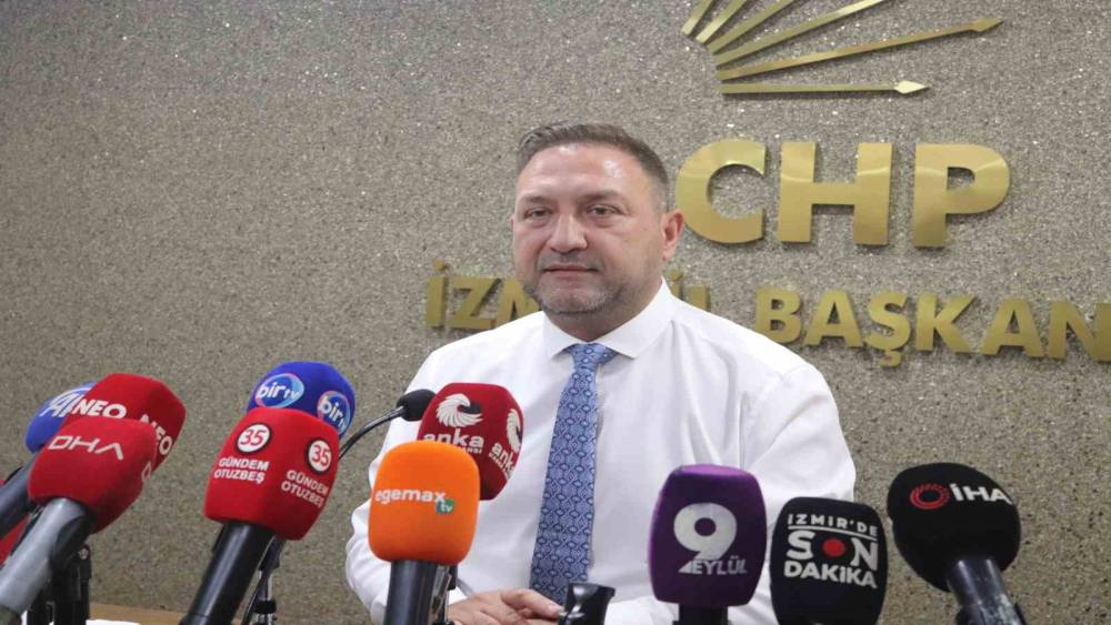 CHP İzmir&rsquo;in yeni başkanı G&uuml;mr&uuml;k&ccedil;&uuml; olaylı geceyi anlattı
