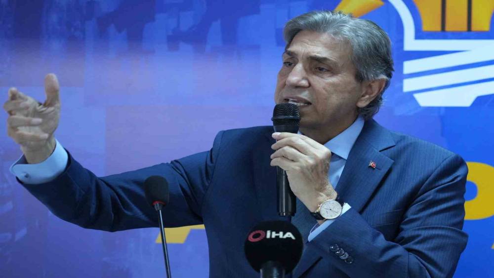AK Parti Genel Başkan Yardımcısı Demir&rsquo;den CHP&rsquo;li belediyelere sert &ccedil;ıkış
