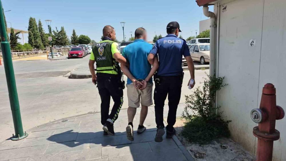 Hırsızlık ve dolandırıcılık olayının ş&uuml;phelisi 2 şahıs yakalandı

