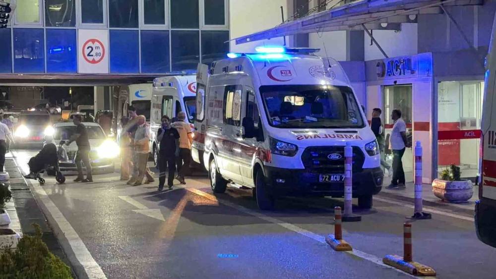 Batman&rsquo;da &uuml;&ccedil;&uuml;nc&uuml; kattan d&uuml;şen 1 kişi hayatını kaybetti
