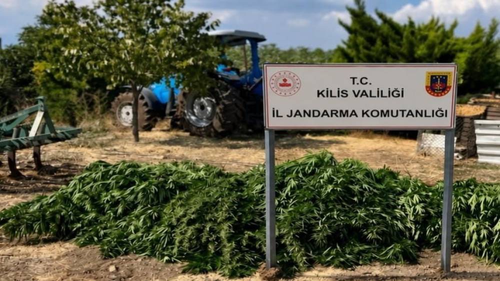 Kilis&rsquo;te 40 kilo 500 gram kubar esrar ele ge&ccedil;irildi
