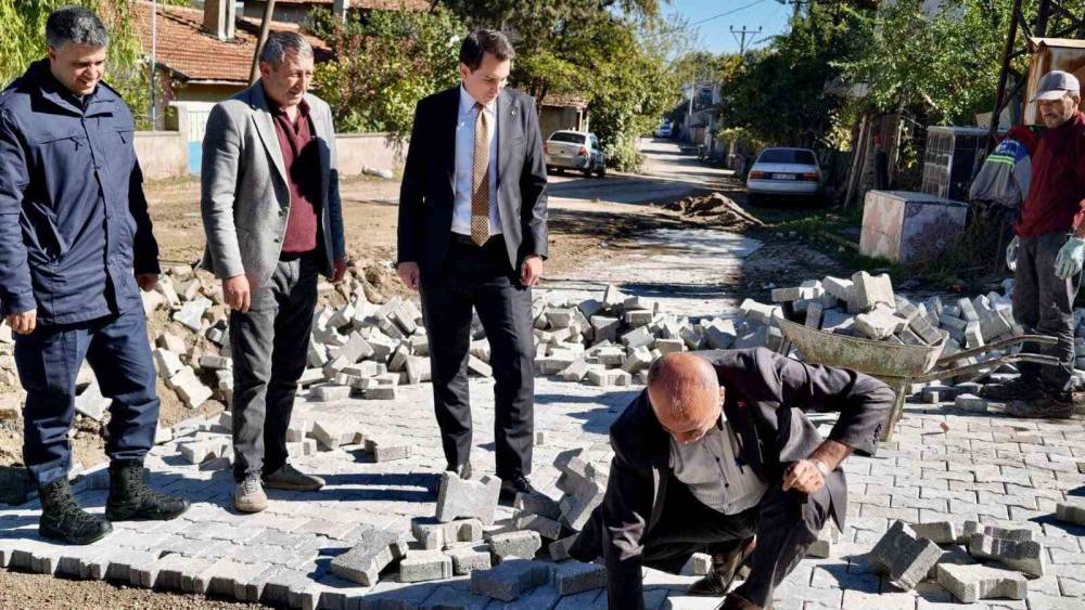Hisarcık Kaymakamı Atam, 5 k&ouml;ydeki &ccedil;alışmaları yerinde inceledi
