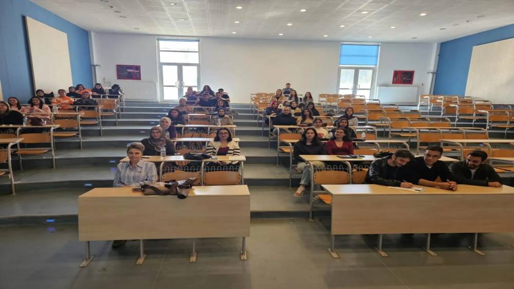 Sinop&rsquo;ta geleceğin sağlık&ccedil;ılarına kariyer rehberliği
