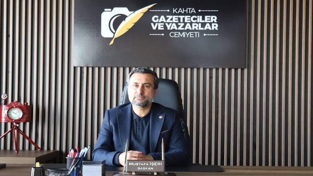 İşeri: "3 g&uuml;nl&uuml;k festival, yıllık esnafı bitiriyor"

