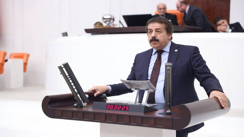 AK Parti Milletvekili Fırat&rsquo;ın, &lsquo;laiklik&rsquo; tartışması yorumu
