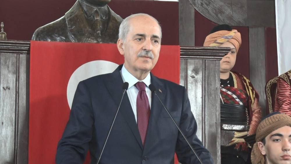 TBMM Başkanı Kurtulmuş: "(TBMM&rsquo;nin 106&rsquo;ncı yıl d&ouml;n&uuml;m&uuml;) Bu m&uuml;cadelede bu milletin h&uuml;rriyetten başka hi&ccedil;bir fikri kabul etmeyeceğini de bize &ouml;ğretmiş oldular"
