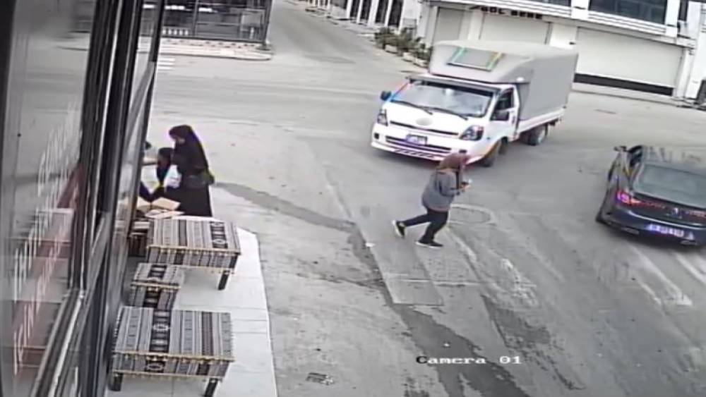 Bursa&rsquo;da korku dolu anlar kamerada
