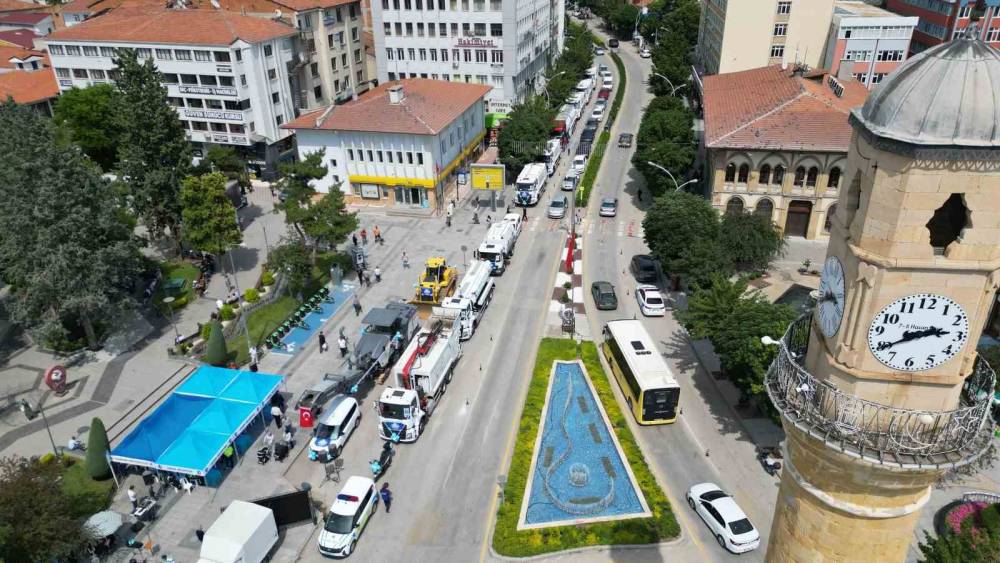 &Ccedil;orum Belediyesi 83 milyon liralık yeni ara&ccedil; filosunu hizmete aldı
