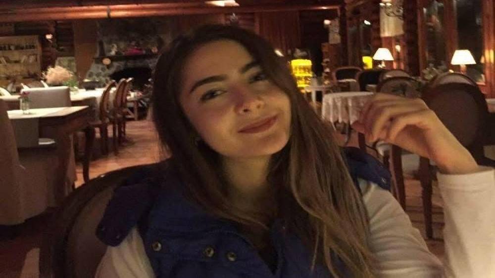 Avukat Hatice Kocaefe cinayeti davasında ilk duruşma: 3 sanığın tutukluluğu s&uuml;r&uuml;yor
