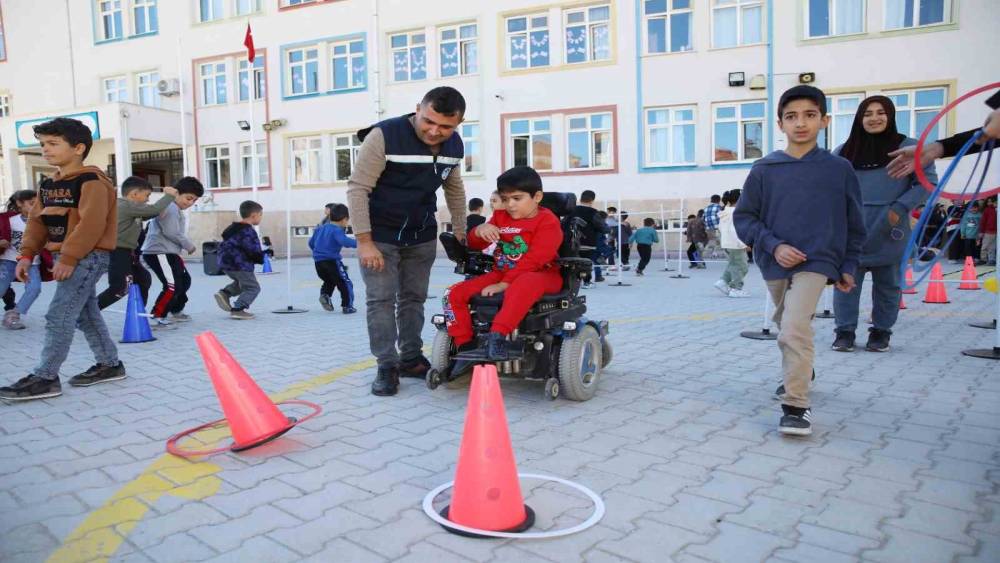 Battalgazi’deki çocuk şenliğine yoğun ilgi
