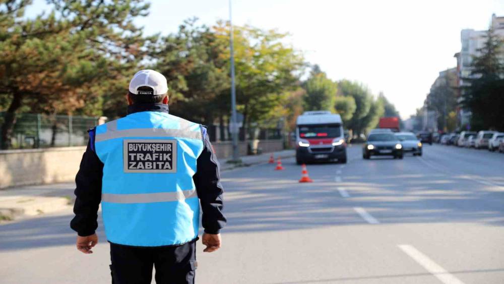Eskişehir&rsquo;de minib&uuml;slere ortak denetim
