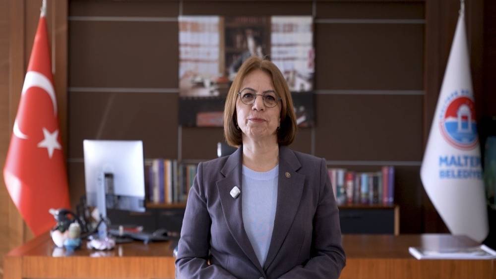 Maltepe Belediye Başkanı K&ouml;ymen YENİ Parti&rsquo;ye katıldı
