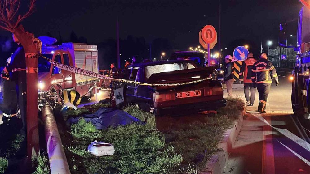 Burdur&rsquo;da gen&ccedil; &ccedil;ifti ayıran kazaya sebep olan kamyon s&uuml;r&uuml;c&uuml;s&uuml; tutuklandı
