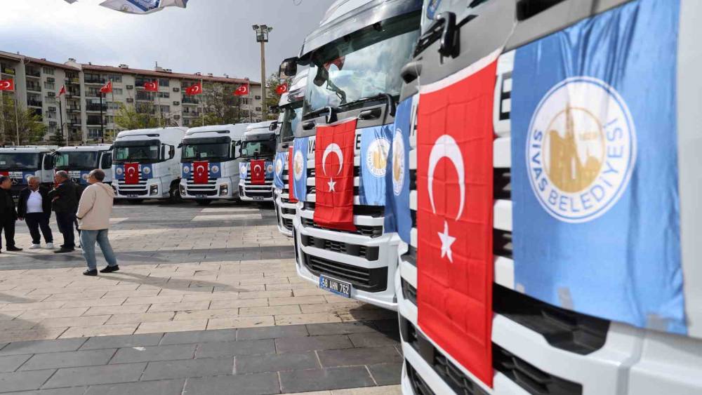 Sivas Belediyesi 509 milyon TL&rsquo;lik 110 yeni aracı filosuna kattı
