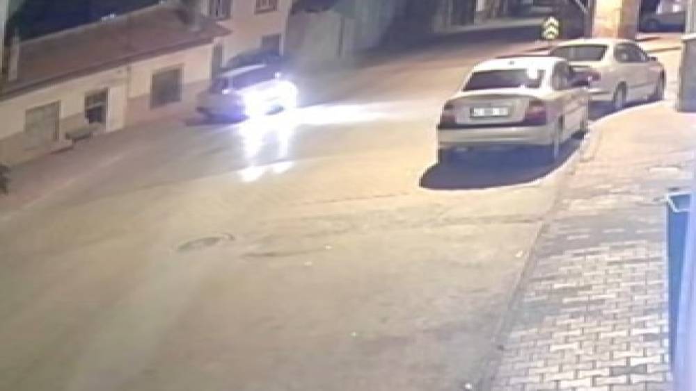 Konya&rsquo;da drift atan s&uuml;r&uuml;c&uuml;ye 140 bin lira ceza
