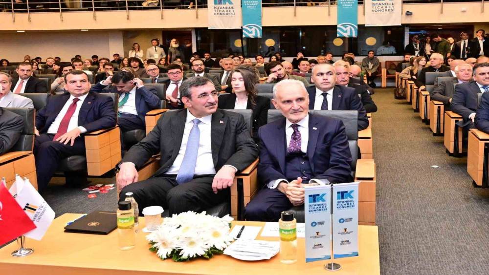 Cumhurbaşkanı Yardımcısı Cevdet Yılmaz&rsquo;dan İTO Başkanı Avdagi&ccedil;&rsquo;e teşekk&uuml;r ve destek
