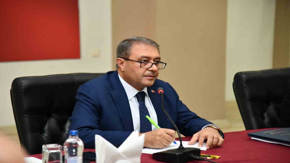 Şanlıurfa&rsquo;da eğitime 1 g&uuml;n ara verildi
