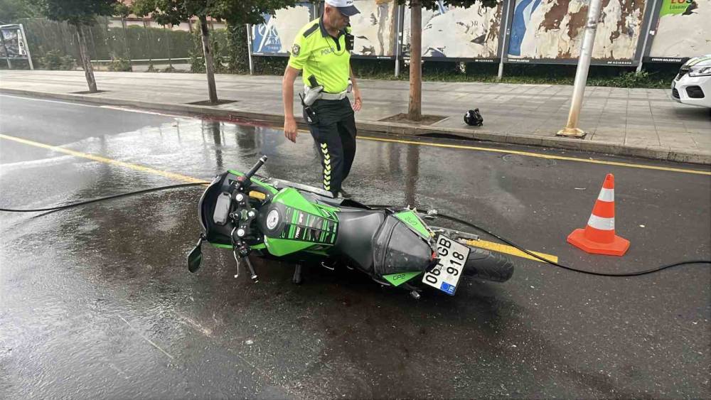 &Ccedil;orum&rsquo;da motosiklet kazası: 1 &ouml;l&uuml;
