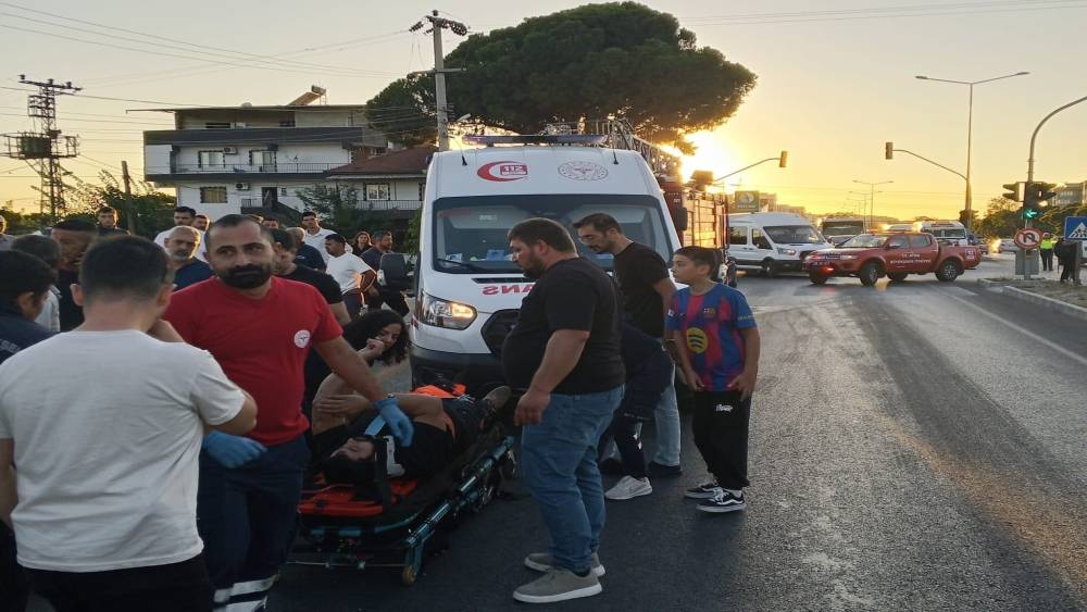 Aydın&rsquo;da trafik kazası: 10 yaralı
