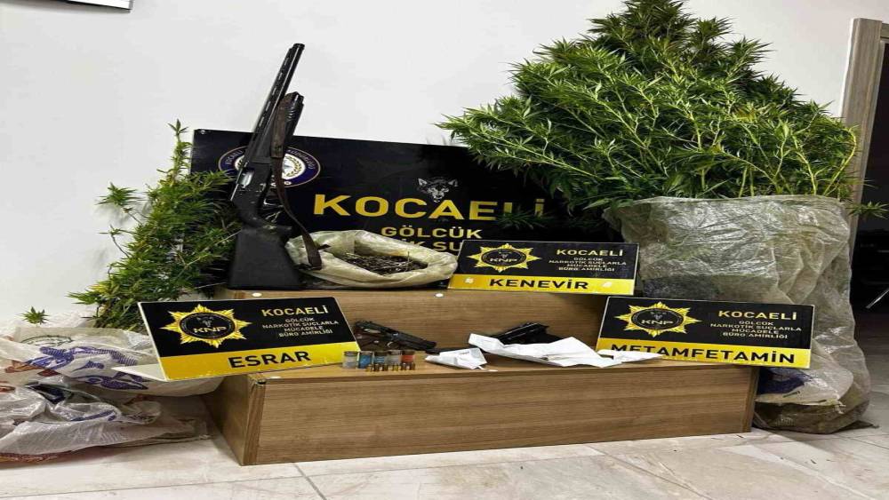 Uyuşturucu operasyonunda esrar, metamfetamin ve kenevir ele ge&ccedil;irildi
