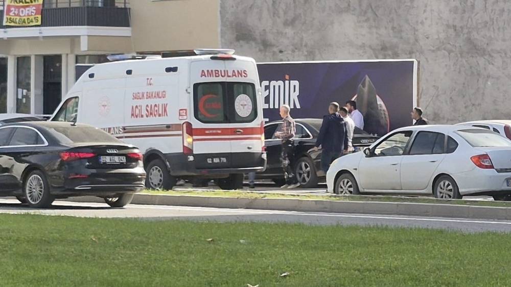 Y&uuml;ksekten d&uuml;şerek ağır yaralanan &ccedil;ocuk hayatını kaybetti
