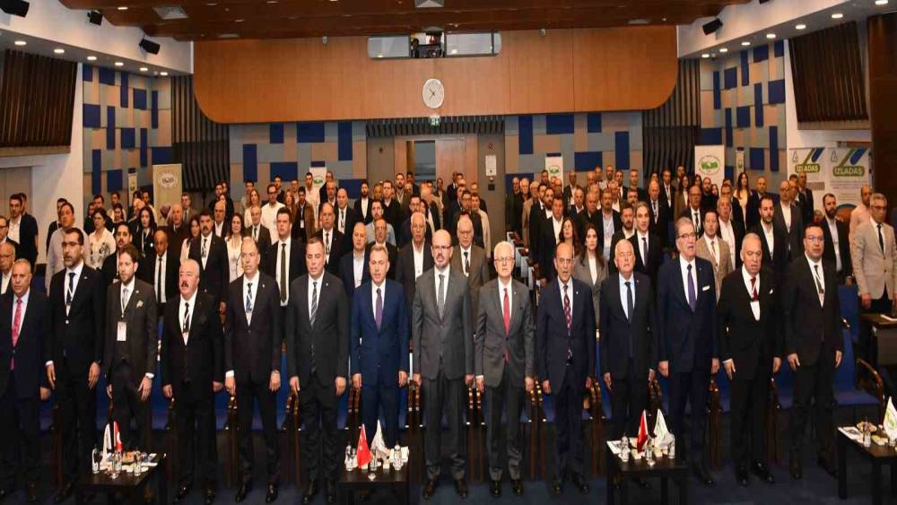 T&uuml;rk pamuğunun geleceği masaya yatırıldı
