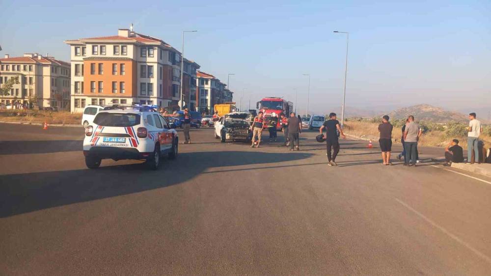 İslahiye&rsquo;de feci kaza: 2&rsquo;si ağır 6 yaralı
